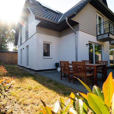 Ferienwohnungen Am Darsser Ort Inkl Waeschepaket Wieck Exteriér fotografie